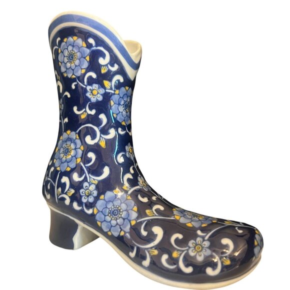 Vtg Chinoiserie Western Cowboy Boot Porcelain Vase Blue White Floral Texas Rodeo - Picture 1 of 7